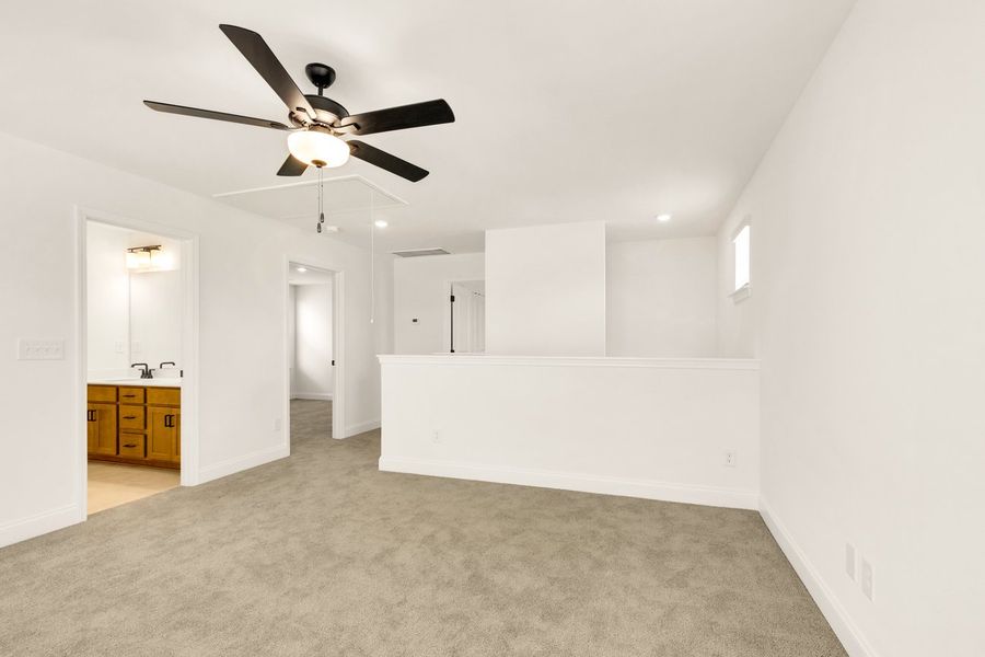 Representative unfurnished interior of a home built from the Titusville II by Regent Homes in Marlon's Creek, Spring Hill (Image 34).