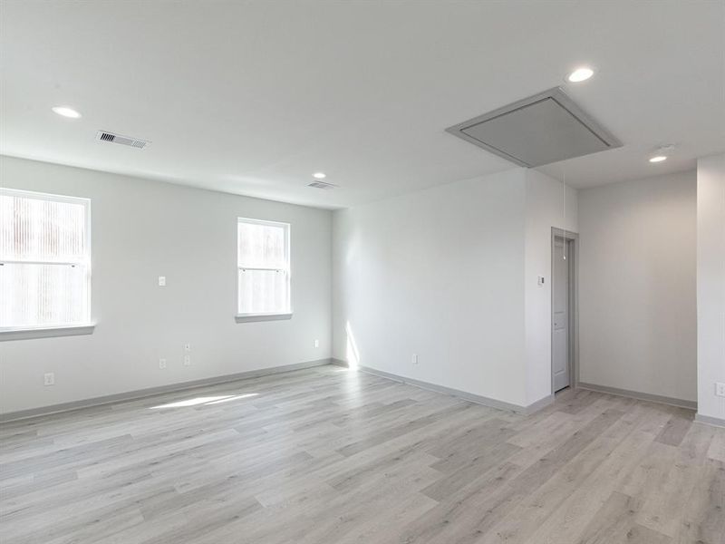 Image 23 of a home in The Emile District.