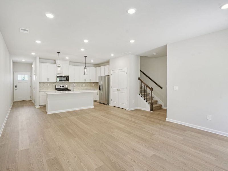 Spacious, unfurnished interior of a new home in Artisan Walk, Lawrenceville (Image 10).