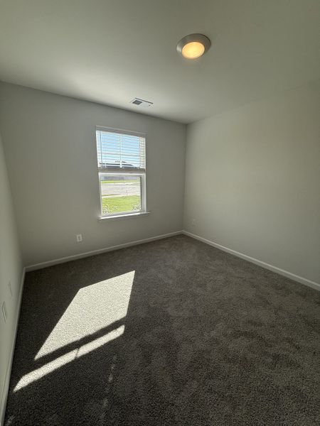 Spacious, unfurnished interior of a new home in Bradley Bend, Ashland City (Image 12).