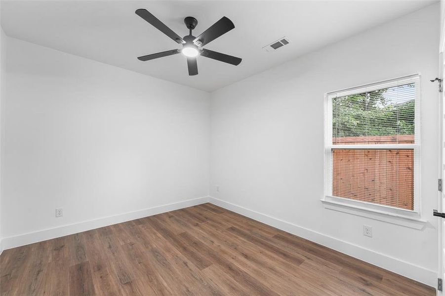 Spacious, unfurnished interior of a new home in , Fort Worth (Image 22).