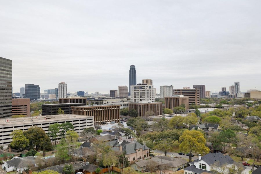 Image 40 of a home in .