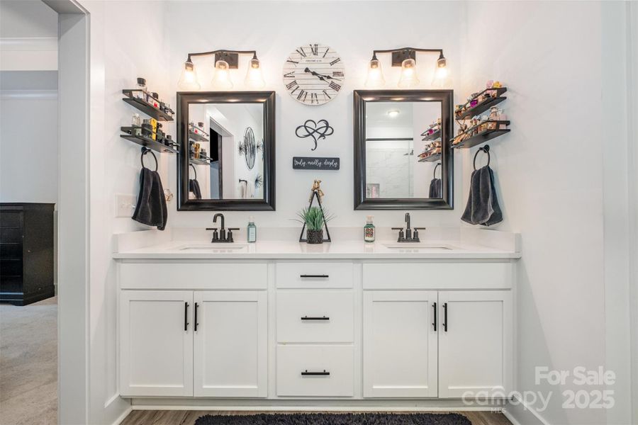 Image 42 of a home in .