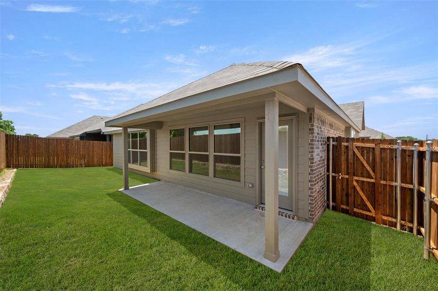 Front exterior of a new home in Pirate Village, Granbury, TX, highlighting curb appeal (Image 19). Front exterior of a new home in Pirate Village, Granbury, TX, highlighting curb appeal (Image 19).