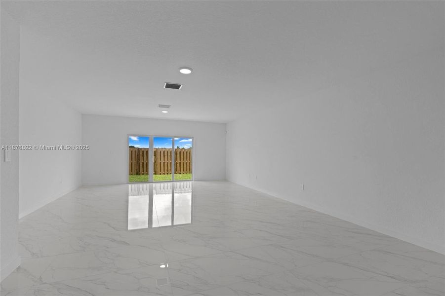 Spacious, unfurnished interior of a new home in , Miami (Image 22).