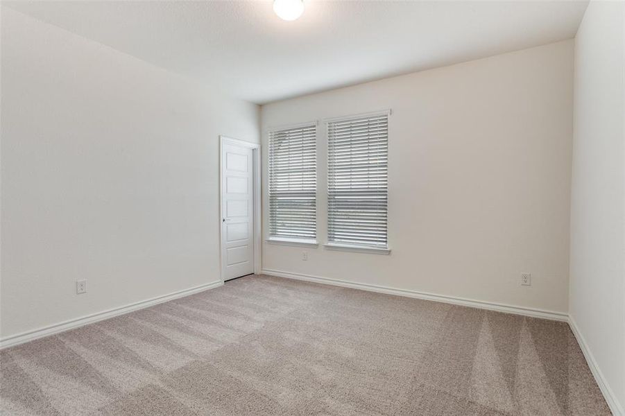 Spacious, unfurnished interior of a new home in Sierra Vista at Kelly Ranch, Aledo (Image 30).