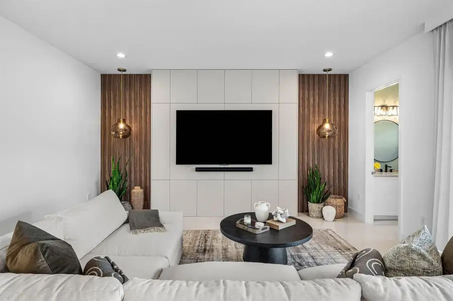 018-8209EssexCountryClubDrive-BocaRaton-