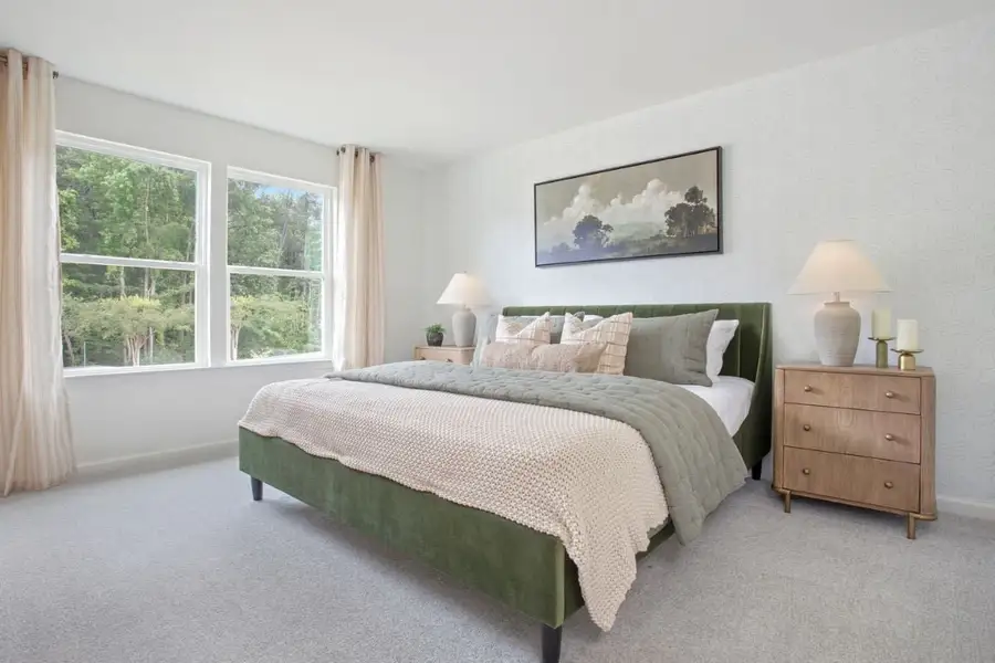 Spacious primary bedroom Spacious primary bedroom