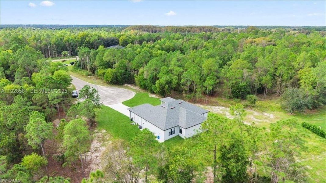 Image 34 of a home in .