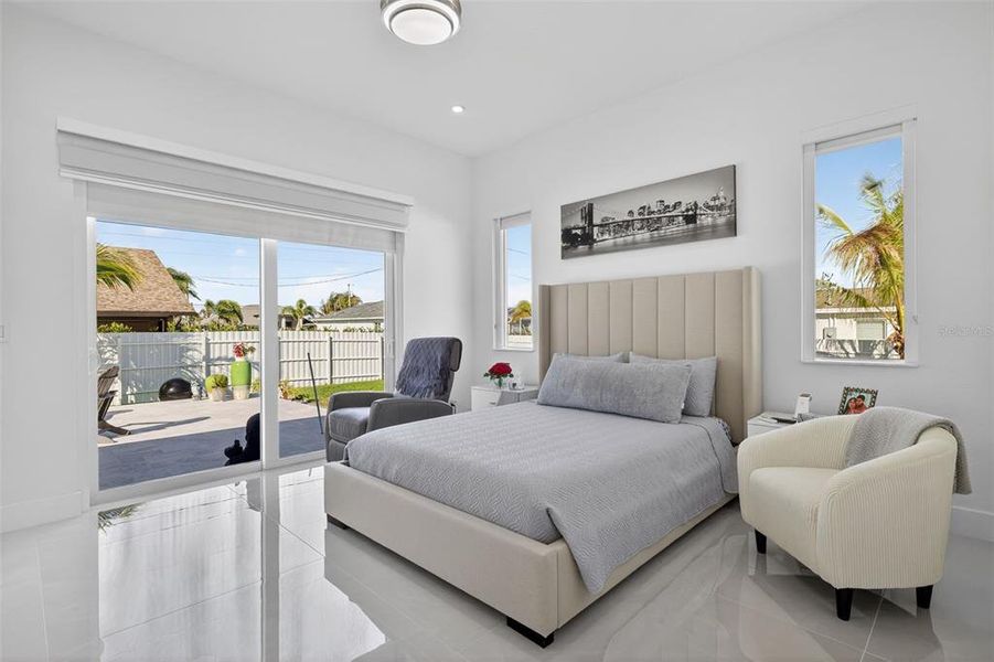 Furnished interior view inside a new home in , Cape Coral (Image 27).