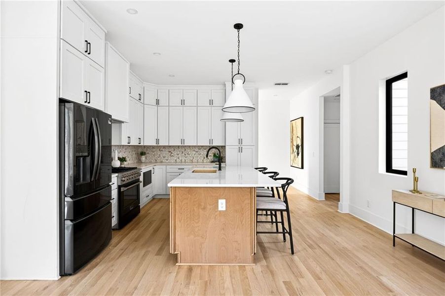 Furnished interior view inside a new home in , Atlanta (Image 11).