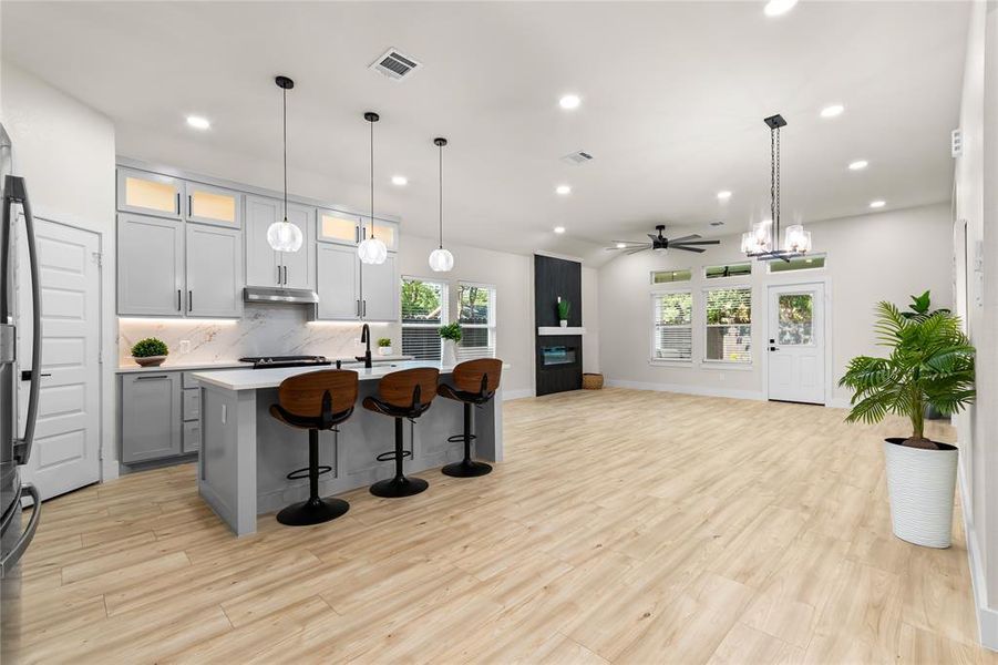 Furnished interior view inside a new home in , Dallas (Image 18).