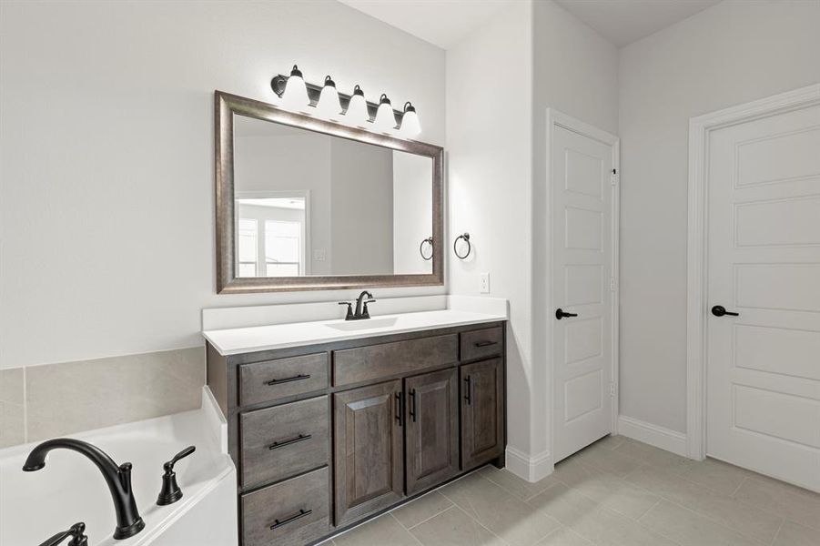 19_20. 505 Alto - Bath (4)