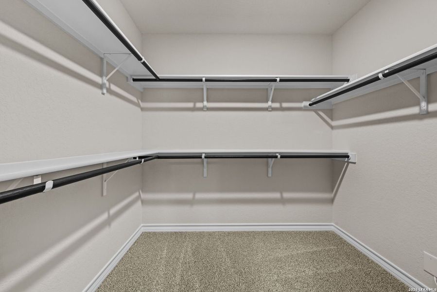 Spacious, unfurnished interior of a new home in Redbird Ranch, San Antonio (Image 22).