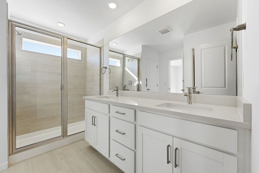 Furnished interior view inside a new home in Trailstone, Arvada (Image 10). Furnished interior view inside a new home in Trailstone, Arvada (Image 10).