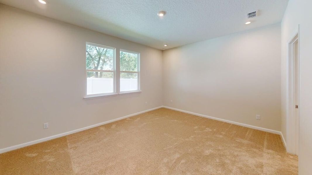 Spacious, unfurnished interior of a new home in Sandridge Hills, Green Cove Springs (Image 9). Spacious, unfurnished interior of a new home in Sandridge Hills, Green Cove Springs (Image 9).
