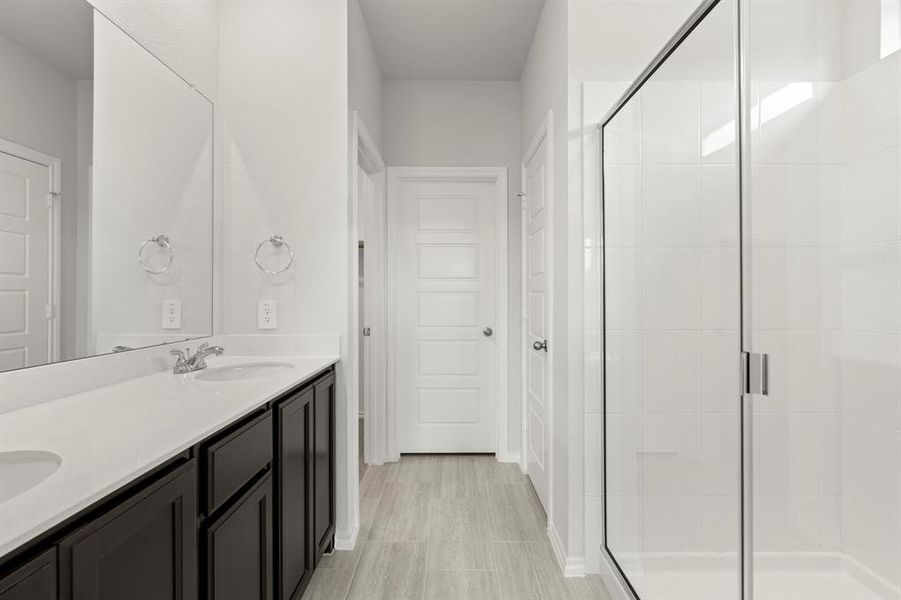 18. 1733 Meadow Crest - Bath (2)