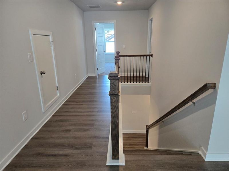 Spacious, unfurnished interior of a new home in Pinecrest Ridge, Dacula (Image 28).