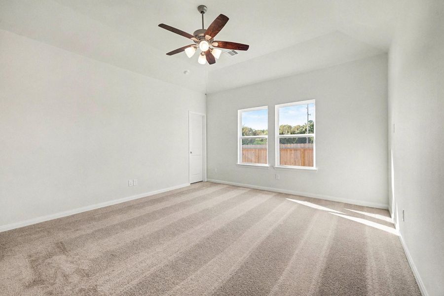 Spacious, unfurnished interior of a new home in Clear View Estates, Willis (Image 26).