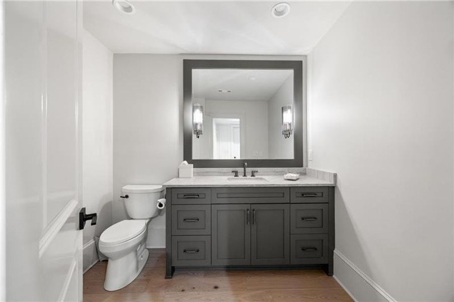 Furnished interior view inside a new home in Manor Estates, Alpharetta (Image 37).