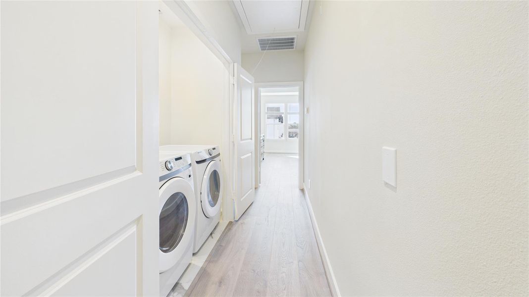 Utility room between upstairs bedrooms. Utility room between upstairs bedrooms.
