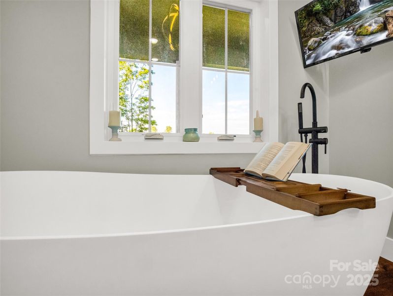 Image 45 of a home in .