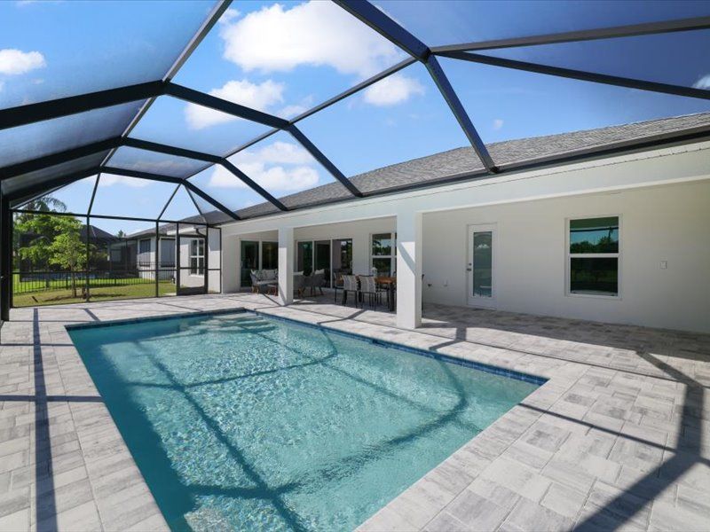 Representative exterior details of a home built from the The Paradise Cove II by Sunlife Homes LLC in Cape Coral, Cape Coral (Image 3).