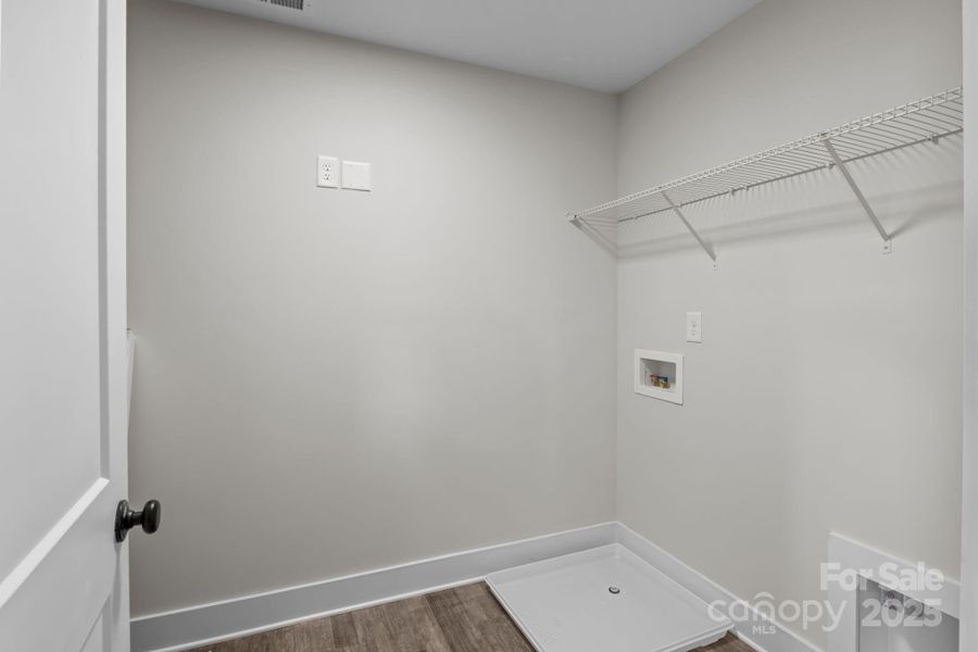 Spacious, unfurnished interior of a new home in , Lincolnton (Image 33).