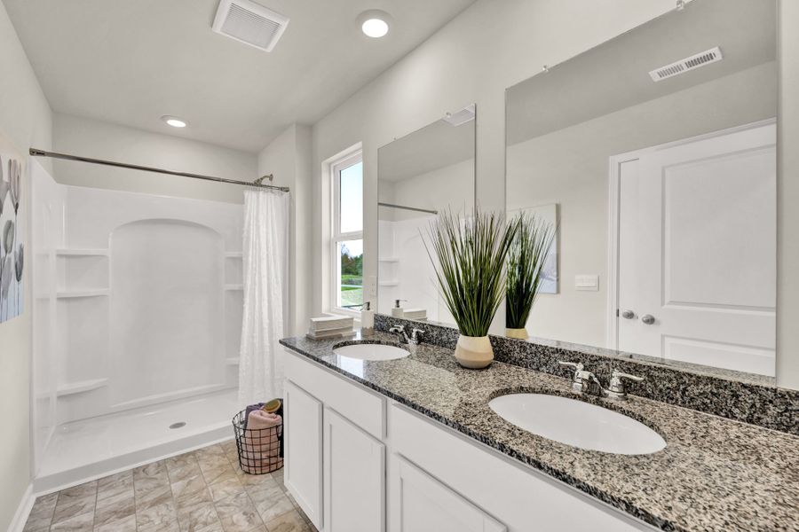 Representative furnished interior of a home built from the Darwin by D.R. Horton in Johnson Farms, Greeneville (Image 24).