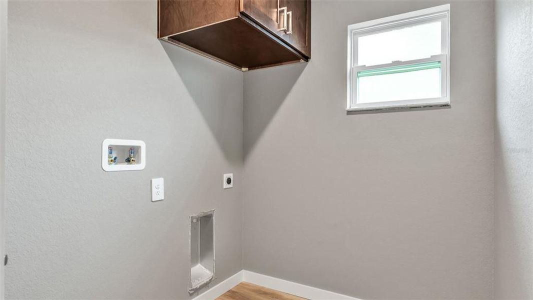 Spacious, unfurnished interior of a new home in , Bartow (Image 18). Spacious, unfurnished interior of a new home in , Bartow (Image 18).