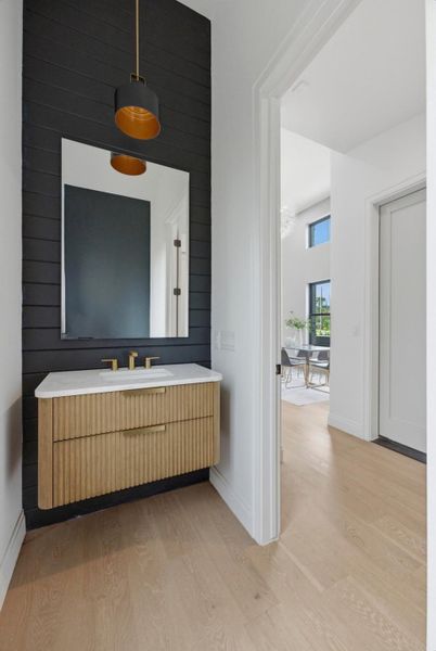 Furnished interior view inside a new home in , Austin (Image 28). Furnished interior view inside a new home in , Austin (Image 28).