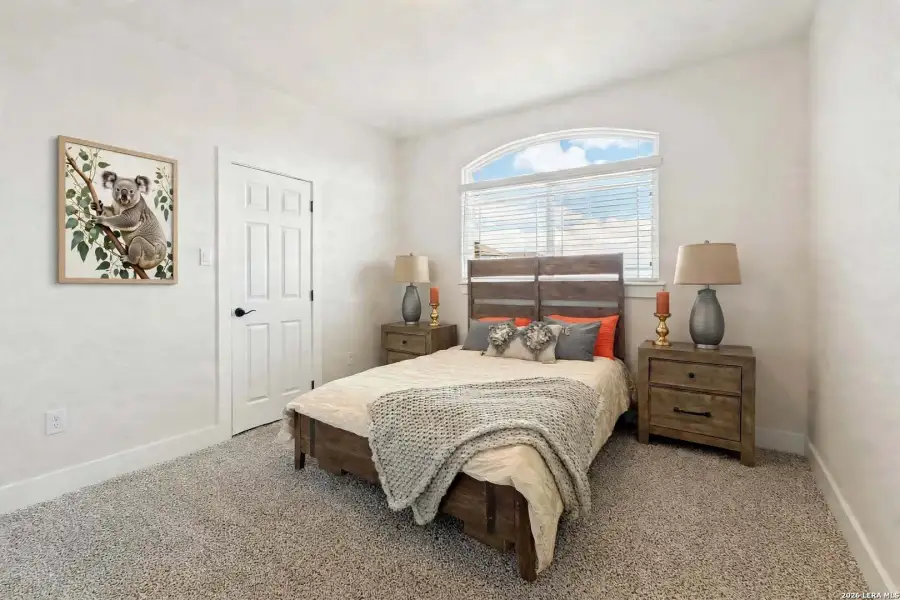 Furnished interior view inside a new home in Comanche Ridge, San Antonio (Image 16). Furnished interior view inside a new home in Comanche Ridge, San Antonio (Image 16).
