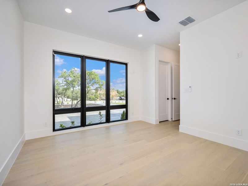 Spacious, unfurnished interior of a new home in , Boerne (Image 22).