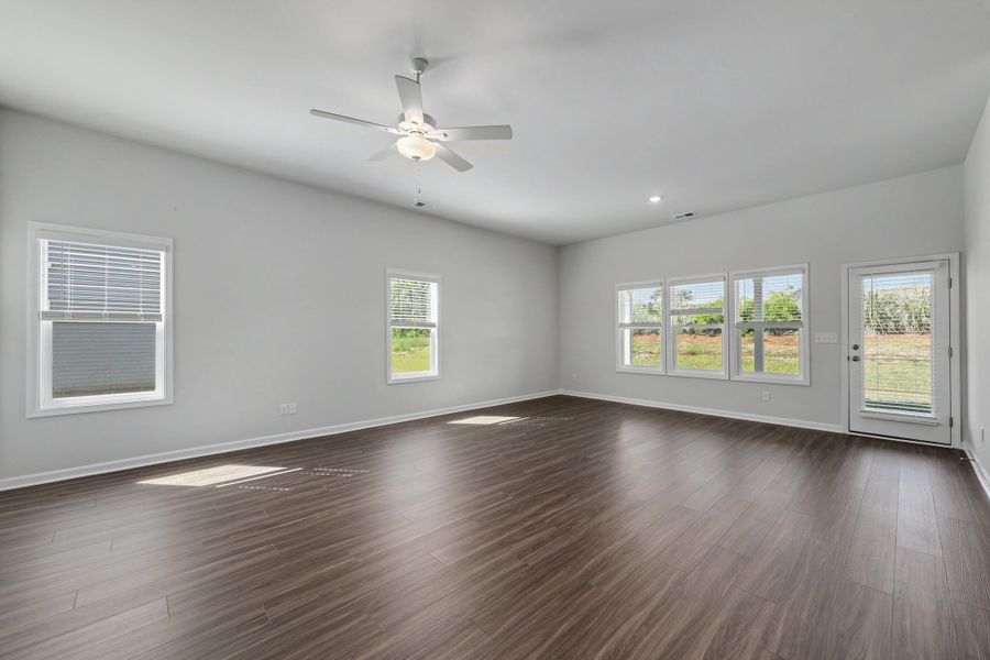 Spacious, unfurnished interior of a new home in Fairway Woods at Wyboo, Manning (Image 9). Spacious, unfurnished interior of a new home in Fairway Woods at Wyboo, Manning (Image 9).