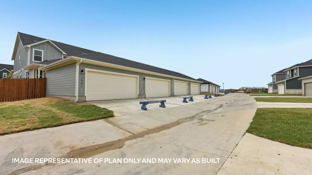 Exterior details and patio area of a home in Avery Centre, Round Rock (Image 35).