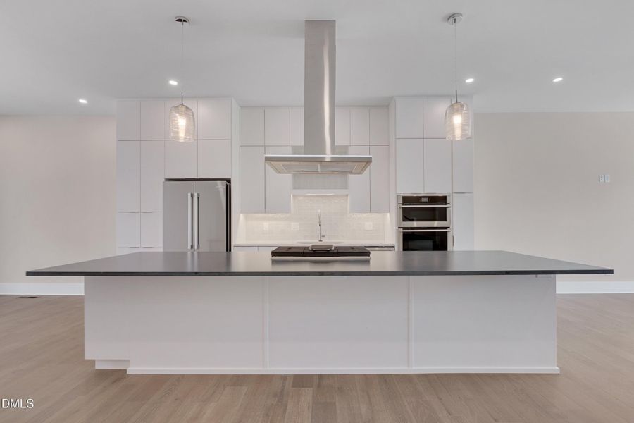 074-Terraces April -74 074-Terraces April -74