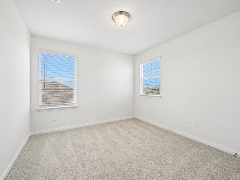 Spacious, unfurnished interior of a new home in Prairie Winds - Reserve Collection, Hutto (Image 18).