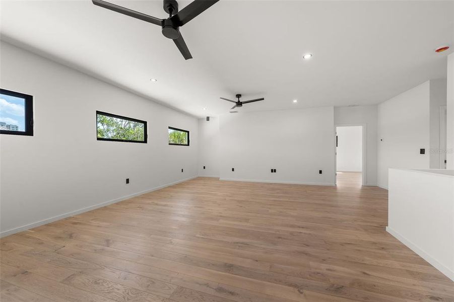 Spacious, unfurnished interior of a new home in , Sarasota (Image 62). Spacious, unfurnished interior of a new home in , Sarasota (Image 62).