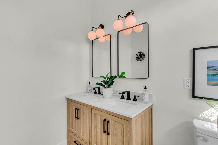 Furnished interior view inside a new home in , Charleston (Image 15).