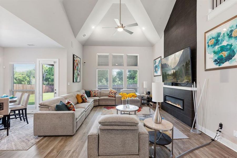 Furnished interior view inside a new home in , Cedar Hill (Image 33). Furnished interior view inside a new home in , Cedar Hill (Image 33).