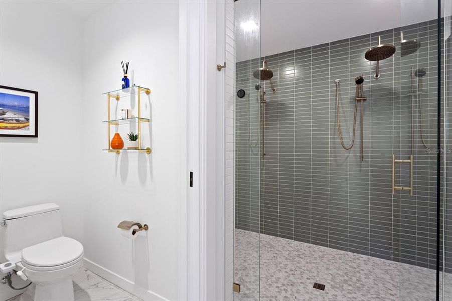 Furnished interior view inside a new home in , St. Petersburg (Image 15).