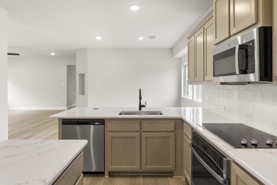 Furnished interior view inside a new home in Keeneland, Aubrey (Image 8).