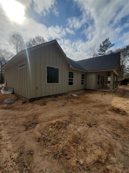 Image 7 of a home in . Image 7 of a home in .