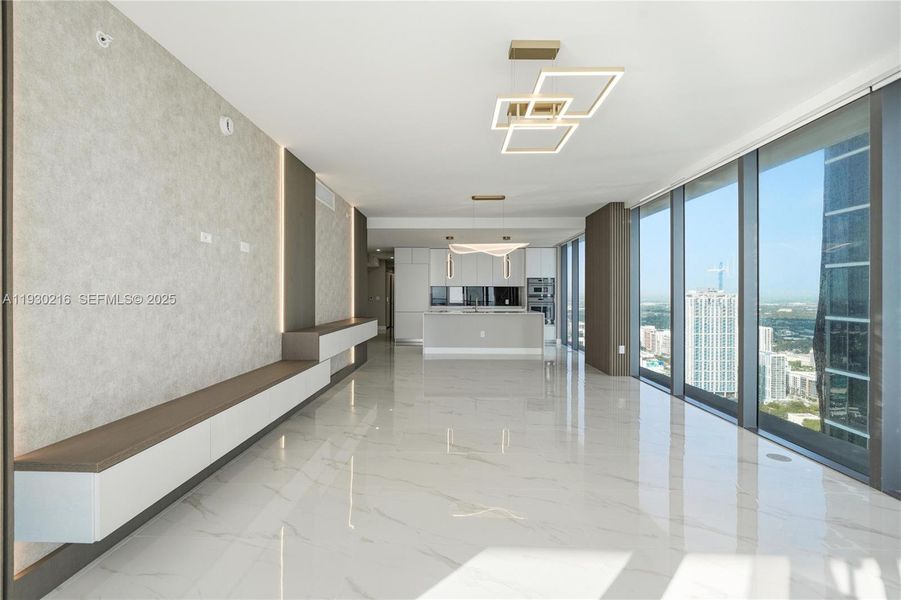 Image 50 of a home in .