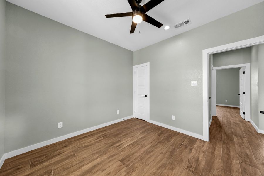 Representative unfurnished interior of a home built from the Magnolia by Zeal Home Builders in Horizon Meadow Estates, Paradise (Image 35).