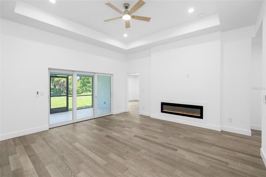 Spacious, unfurnished interior of a new home in , Rotonda West (Image 35).