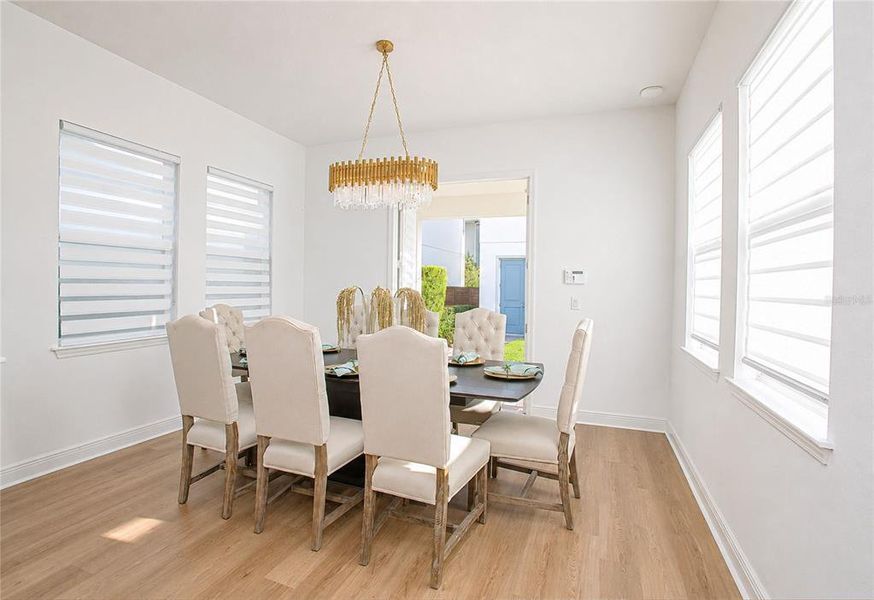 Furnished interior view inside a new home in , Orlando (Image 33).