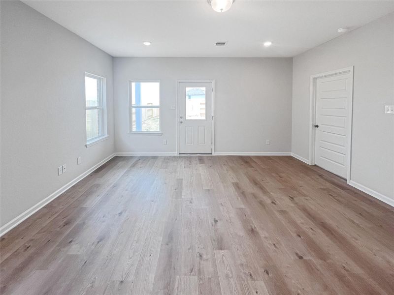 The Caldwell- Family Room. Sample image for illustration; upgrades, options, and colors may vary.