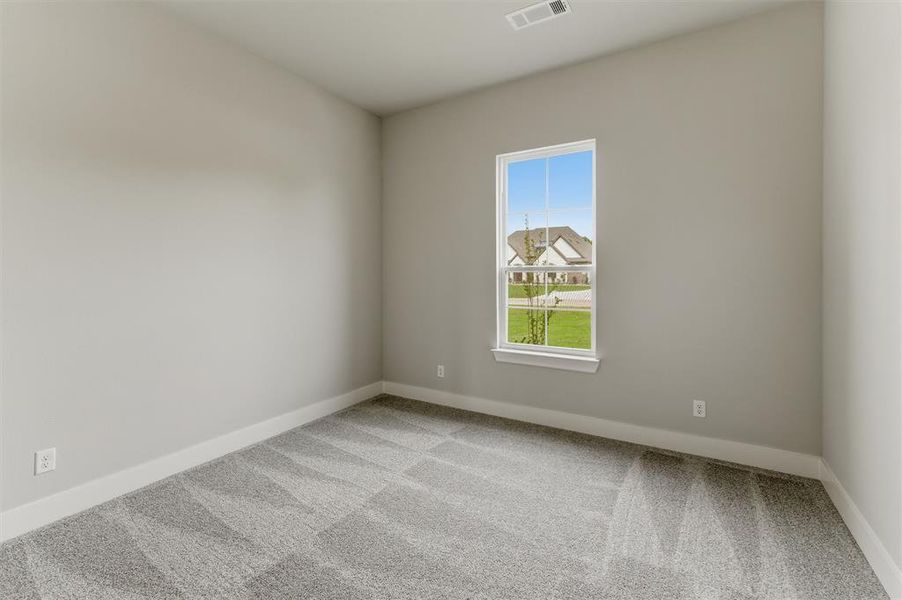 Spacious, unfurnished interior of a new home in Fannin Ranch, Leonard (Image 30).