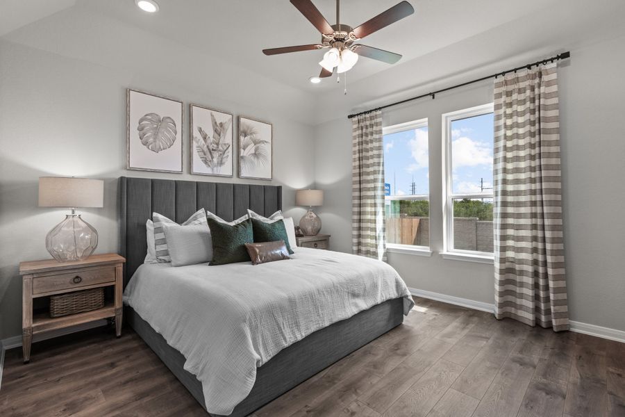 Furnished interior view inside a new home in Hunter's Ranch, San Antonio (Image 4).